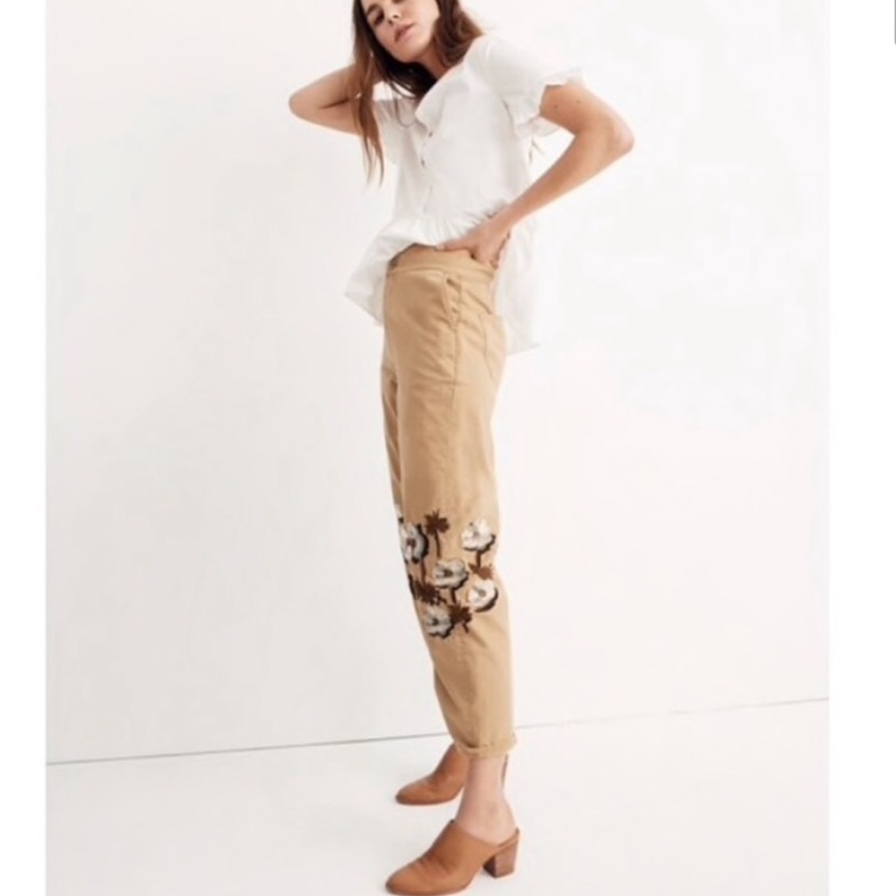 Madewell embroidered high-rise cropped khakis pants  size 24
